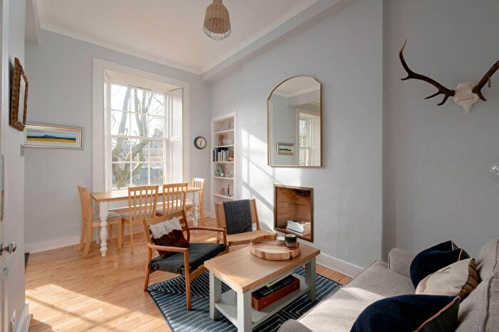2 Bedroom Flat For Sale In () Saxe Coburg Terrace, New Town, Edinburgh, EH3