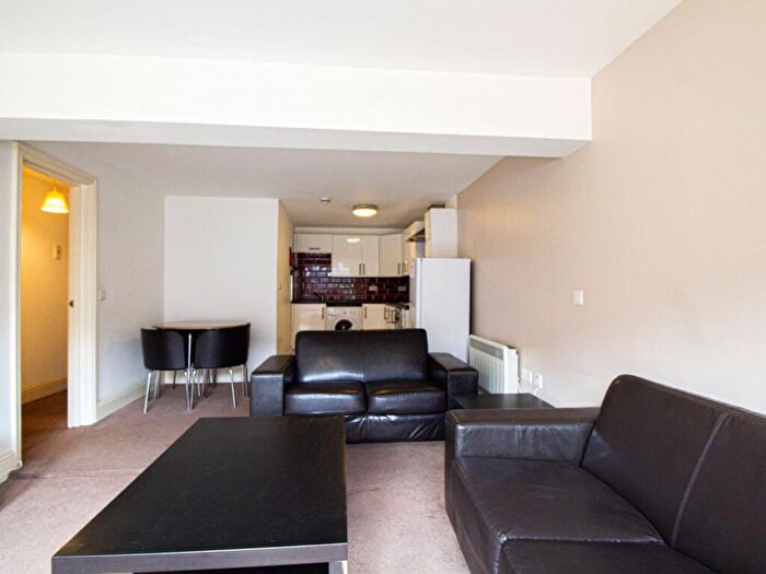 2 Bedroom Apartment To Rent In Apt, Hyde Terrace #, LS2