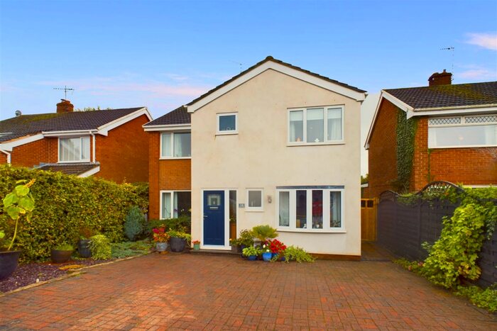 4 Bedroom Detached House For Sale In Beeston Road, Higher Kinnerton, Flintshire, CH4