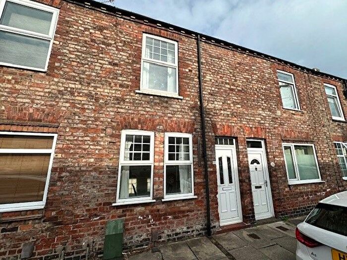 2 Bedroom Terraced House To Rent In Upper Newborough Street, York, YO30
