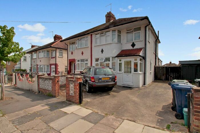 3 Bedroom Semi-Detached House To Rent In Alderney Gardens, Northolt, Greater London, UB5