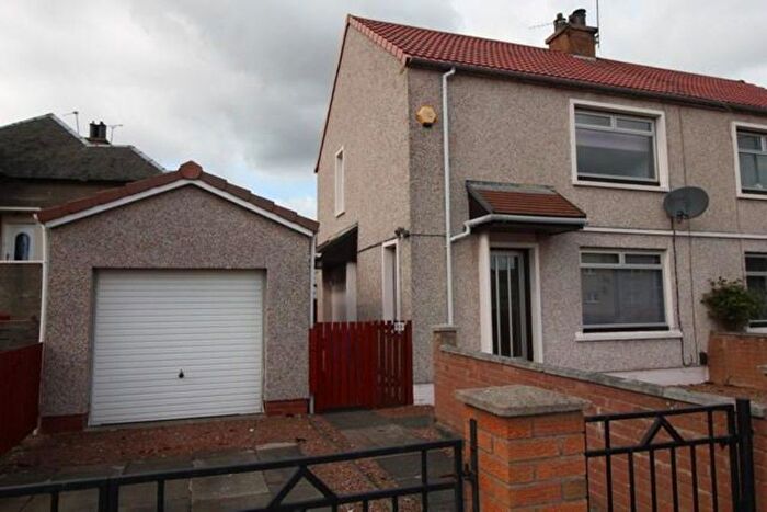 2 Bedroom Semi-Detached House To Rent In Oxgang Road, Grangemouth, FK3