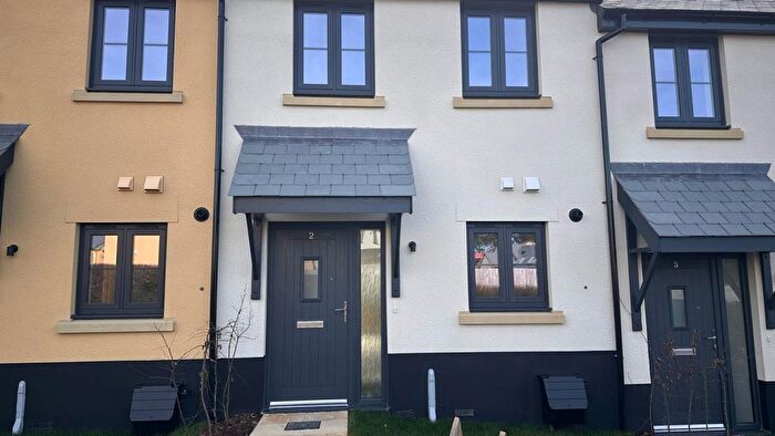 2 Bedroom Terraced House For Sale In Little Cotton Farm, Dartmouth, TQ6