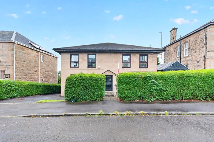 2 Bedroom Flat For Sale In Parkhill Drive, Rutherglen, Glasgow, G73