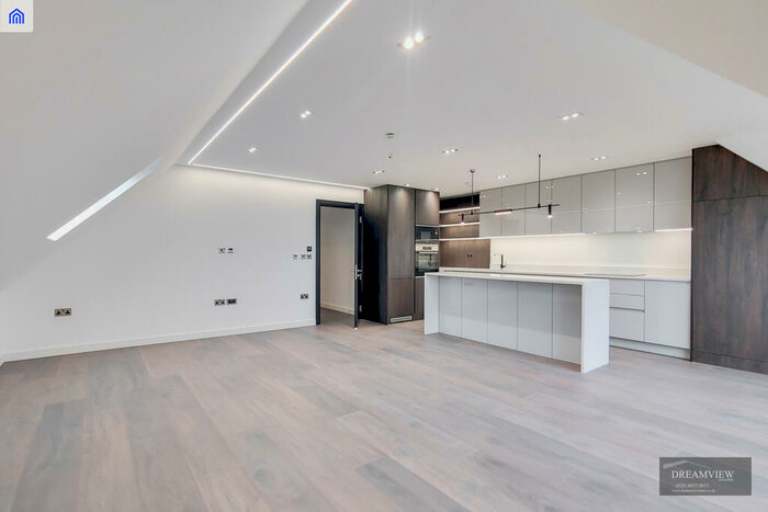 2 Bedroom Property To Rent In Sharel Court, The Ridgeway, London, NW11