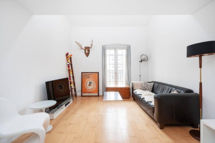 2 Bedroom Flat For Sale In Bath House, Dunbridge Street, Bethnal Green, London, E2