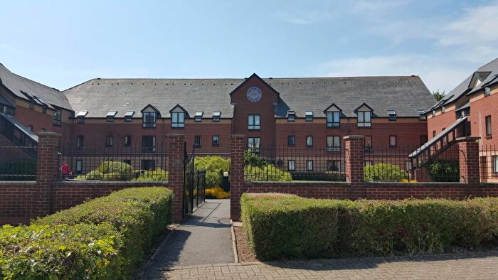 1 Bedroom Flat To Rent In Tasman Court, Southampton, Hampshire, SO14