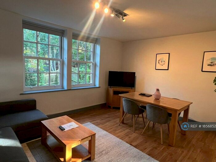 2 Bedroom Flat To Rent In Exchange Building, Bournemouth, BH1