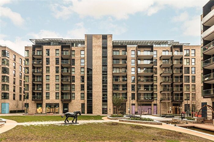 2 Bedroom Flat To Rent In Bollinder Place, City Road, London, EC1V