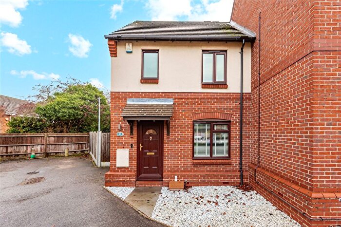 2 Bedroom End Terrace House For Sale In Langham Drive, Rayleigh, Essex, SS6