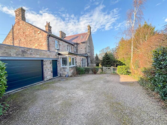 6 Bedroom Semi-Detached House For Sale In Queens Road, Wooler, NE71