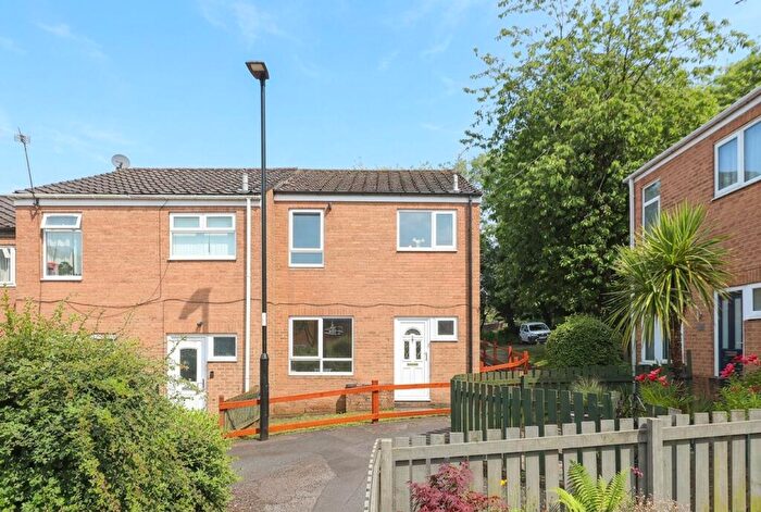 3 Bedroom End Of Terrace House For Sale In Streetfields, Halfway, S20