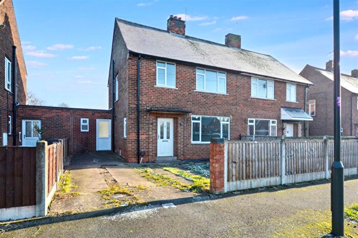 3 Bedroom Semi-Detached House For Sale In Hind Avenue, Breaston, DE72