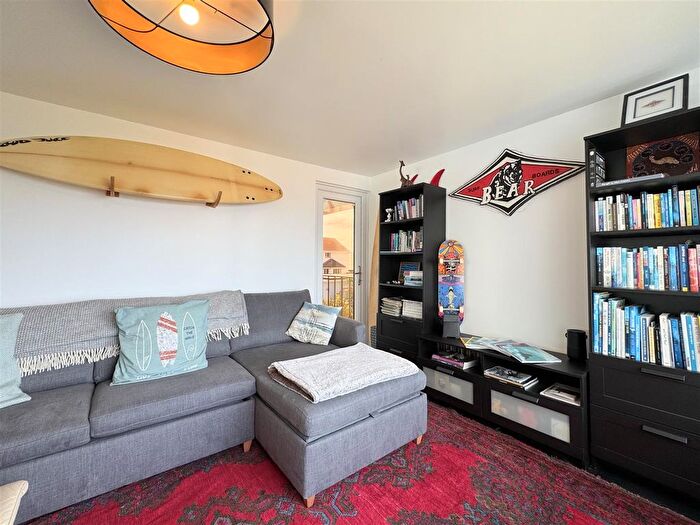 1 Bedroom Flat For Sale In High Atlantic, Watergate Road, Newquay, TR7