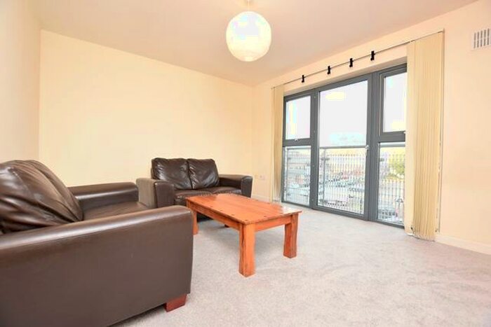 2 Bedroom Apartment To Rent In Cardigan House, Adelaide Lane, S3
