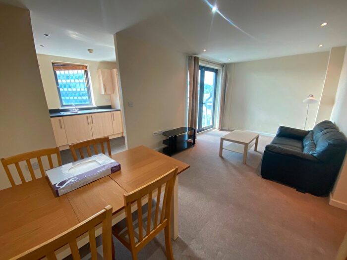 2 Bedroom Flat To Rent In Apartment, Salubrious Court, Salubrious Passage, Swansea, SA1