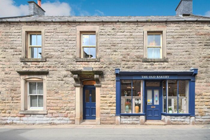 5 Bedroom Property For Sale In Church Street, Youlgrave, Bakewell, DE45