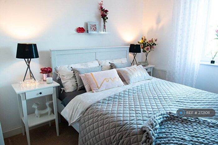 2 Bedroom Flat To Rent In Walton Road, London, E12