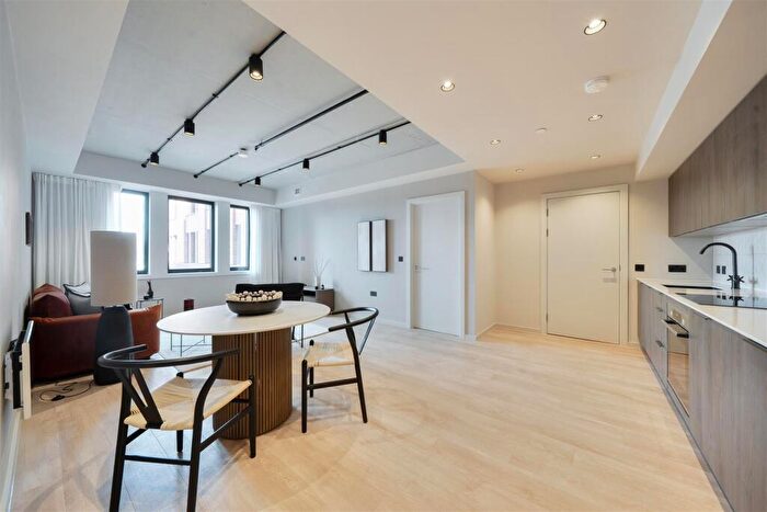 2 Bedroom Apartment To Rent In Setl, Ludgate Hill, Birmingham, B3