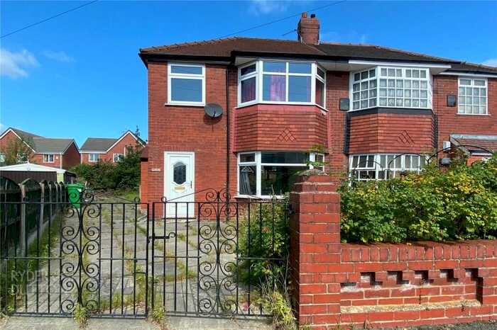 3 Bedroom Semi-Detached House To Rent In Nina Drive, Moston, Manchester, M40
