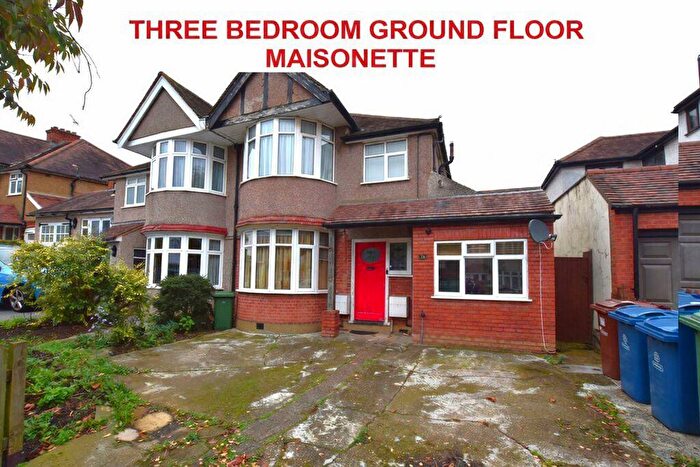 3 Bedroom Flat For Sale In Kingsfield Avenue, North Harrow, HA2