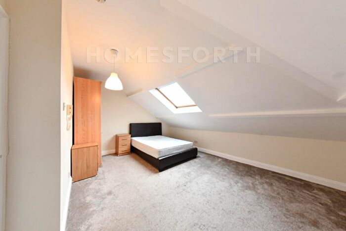 2 Bedroom Flat To Rent In Anson Road, Cricklewood, NW2