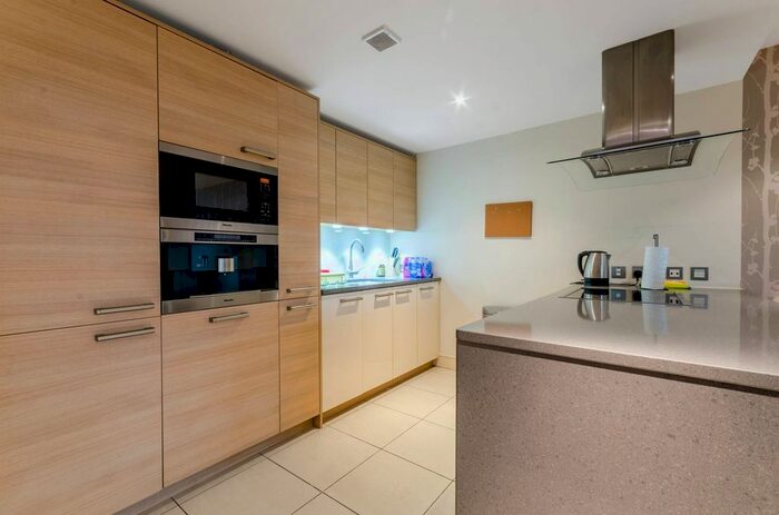 2 Bedroom Flat To Rent In Imperial Wharf, Imperial Wharf, London, SW6