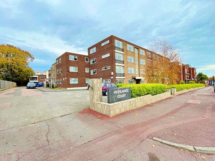 Studio For Sale In London Road, Leigh-On-Sea, SS9