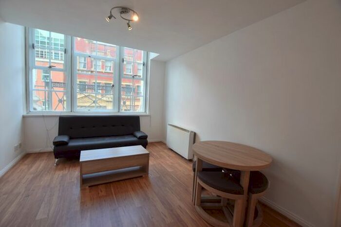 1 Bedroom Flat To Rent In Blenheim House, - Westgate Road, Newcastle City Centre, Tyne And Wear, NE1