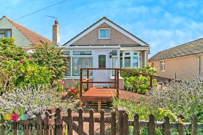 4 Bedroom Bungalow To Rent In Rosemary Way, Jaywick, Clacton-On-Sea, CO15