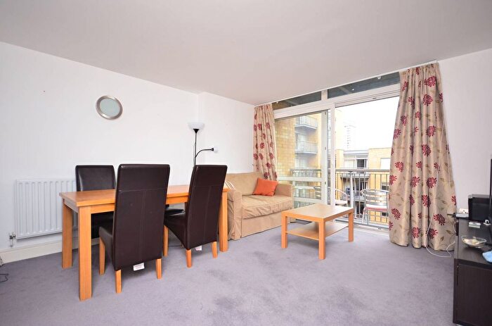 1 Bedroom Flat To Rent In Constable House, Canary Wharf, London, E14