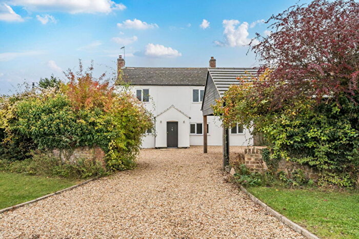 4 Bedroom Detached House For Sale In Chapel House, Bulwick, NN17