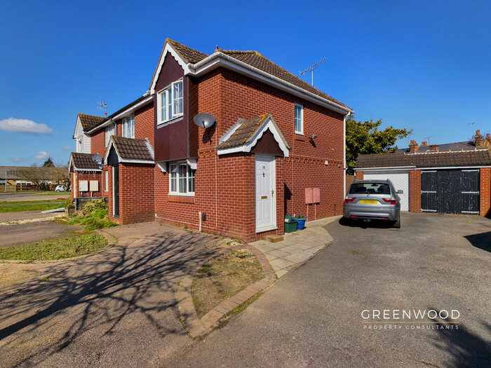 2 Bedroom End Of Terrace House To Rent In Hunting Gate, Colchester, CO1