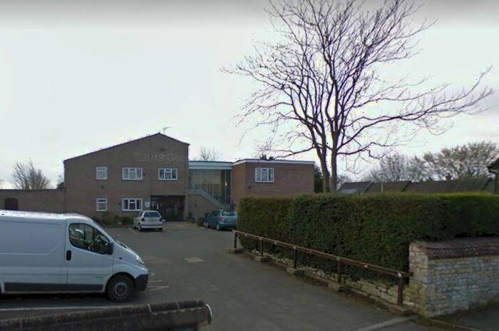 1 Bedroom Flat To Rent In Gainsborough Court, The Leas, LE15