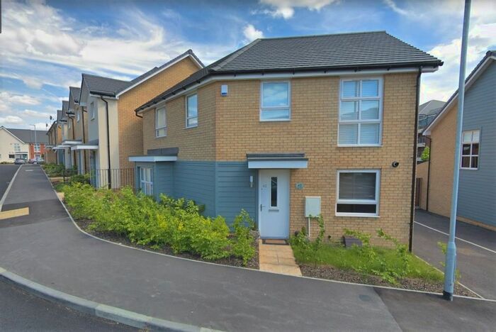 3 Bedroom Detached House To Rent In Tower Road, Belvedere, DA17