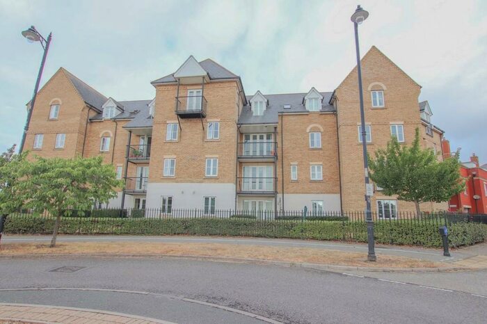 2 Bedroom Apartment To Rent In Mansbrook Boulevard, Ipswich, IP3