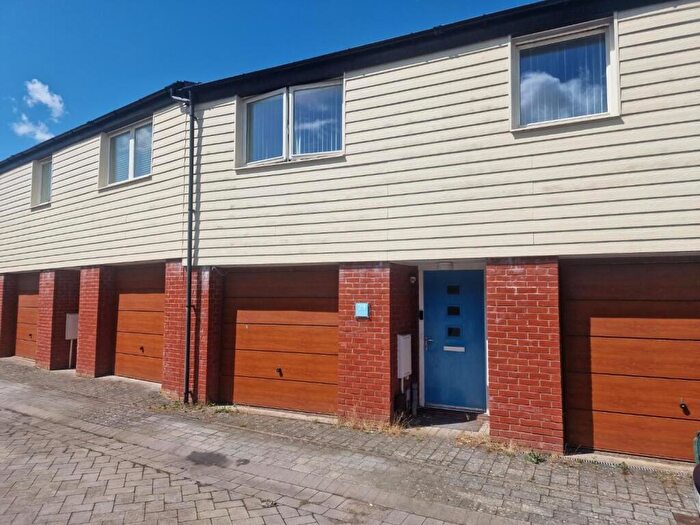 2 Bedroom Flat To Rent In St Josephs Mews, Penarth, CF64