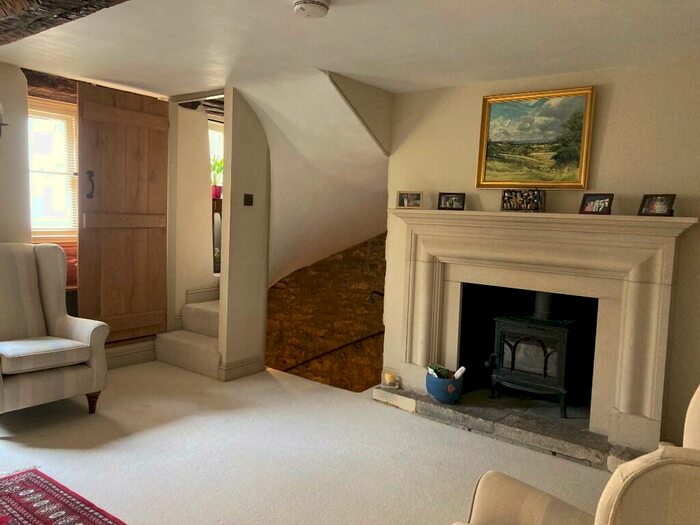 3 Bedroom Terraced House To Rent In Coppice Hill, Bradford-On-Avon, Wiltshire, BA15