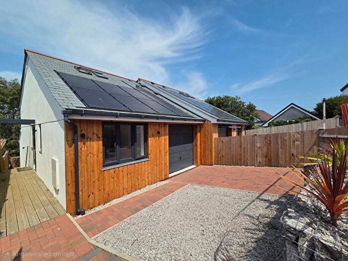 3 Bedroom Detached House To Rent In Pendarves Road, Falmouth, TR11