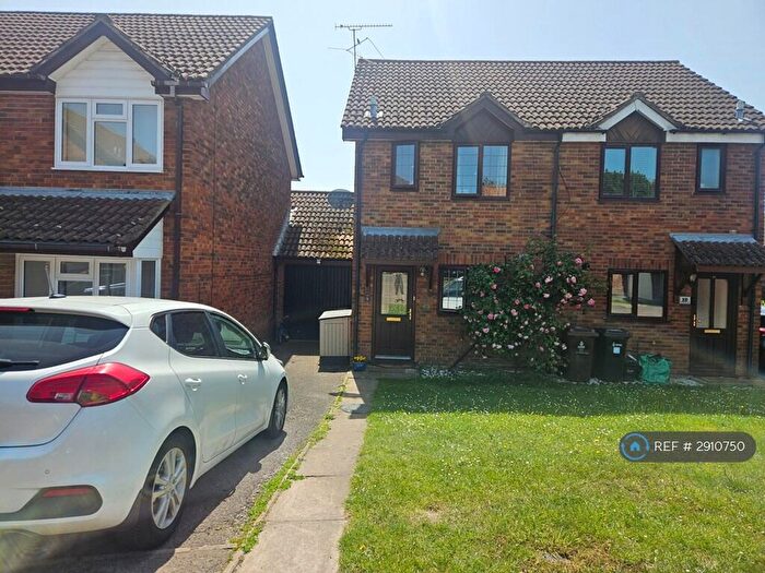 2 Bedroom Semi Detached House To Rent In St Clements Close, Reading, RG6