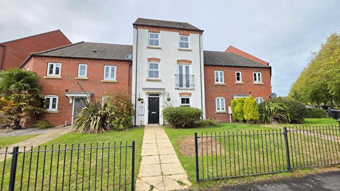 4 Bedroom Town House For Sale In Pentland Drive, Greylees, Sleaford, NG34