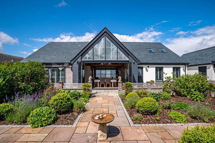 4 Bedroom Detached House For Sale In Skinburness Road, Skinburness, CA7