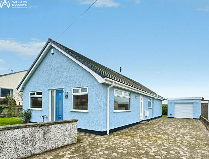 3 Bedroom Detached Bungalow For Sale In Bryn Moryd, Valley, Anglesey, LL65