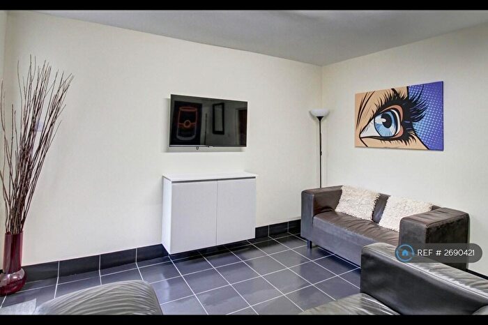 5 Bedroom Flat To Rent In Shakespeare Avenue, Southampton, SO17