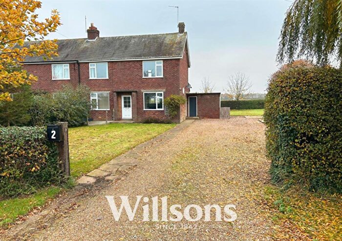 3 Bedroom Semi Detached House To Rent In Simons Yard, Croft Bank, Skegness, PE24