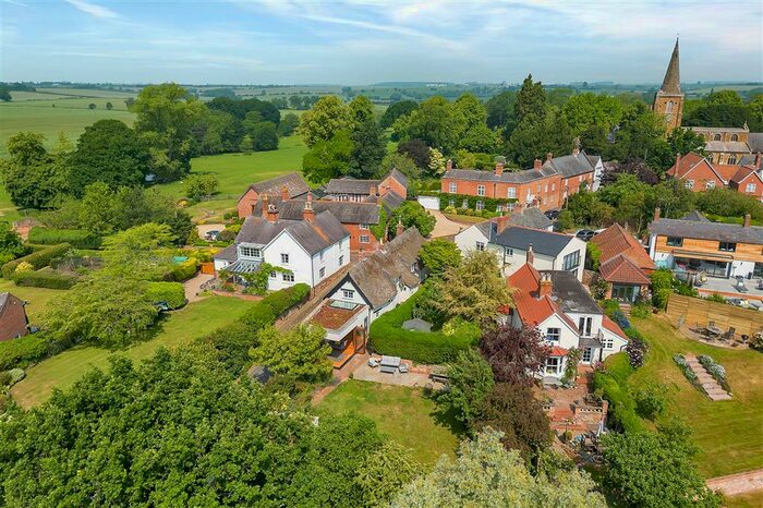 4 Bedroom Character Property For Sale In Main Street, Hoby, Melton Mowbray, LE14