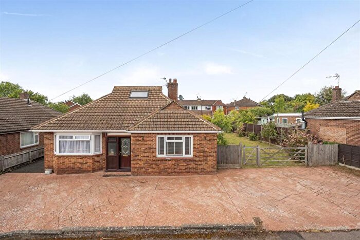 4 Bedroom Detached Bungalow For Sale In Fauchons Close, Bearsted, Maidstone, ME14