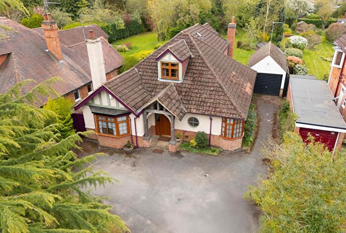 5 Bedroom Detached Bungalow For Sale In Hillmorton Road, Rugby, CV22