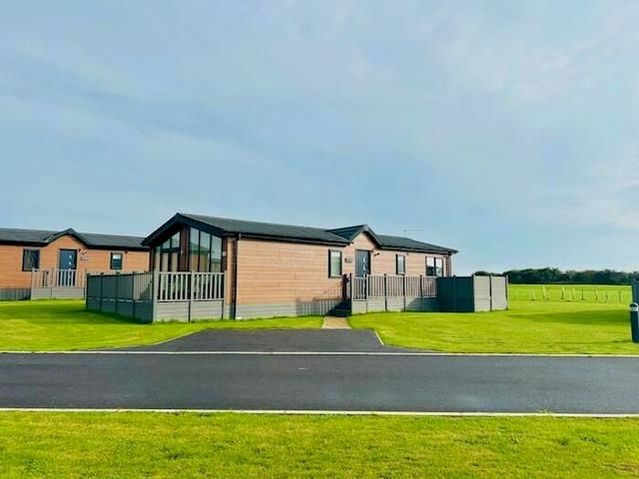 2 Bedroom Chalet For Sale In Cherry Blossom, Fitling Lane, Burton Pidsea, Fitling, Hull, HU12