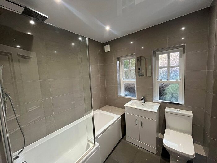 2 Bedroom Property To Rent In Jesmond Park West, Newcastle Upon Tyne, NE7